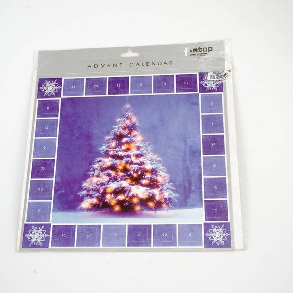 NWT/Sealed Advent Calendar - Christmas Tree - Picture 1 of 3